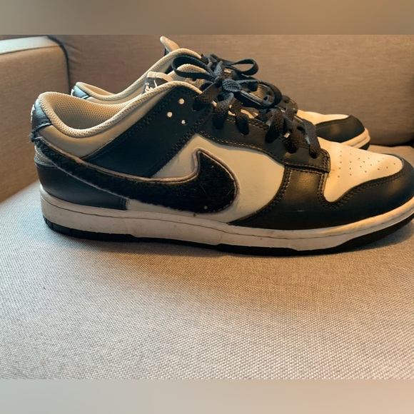 Nike dunks - Picture 2 of 3